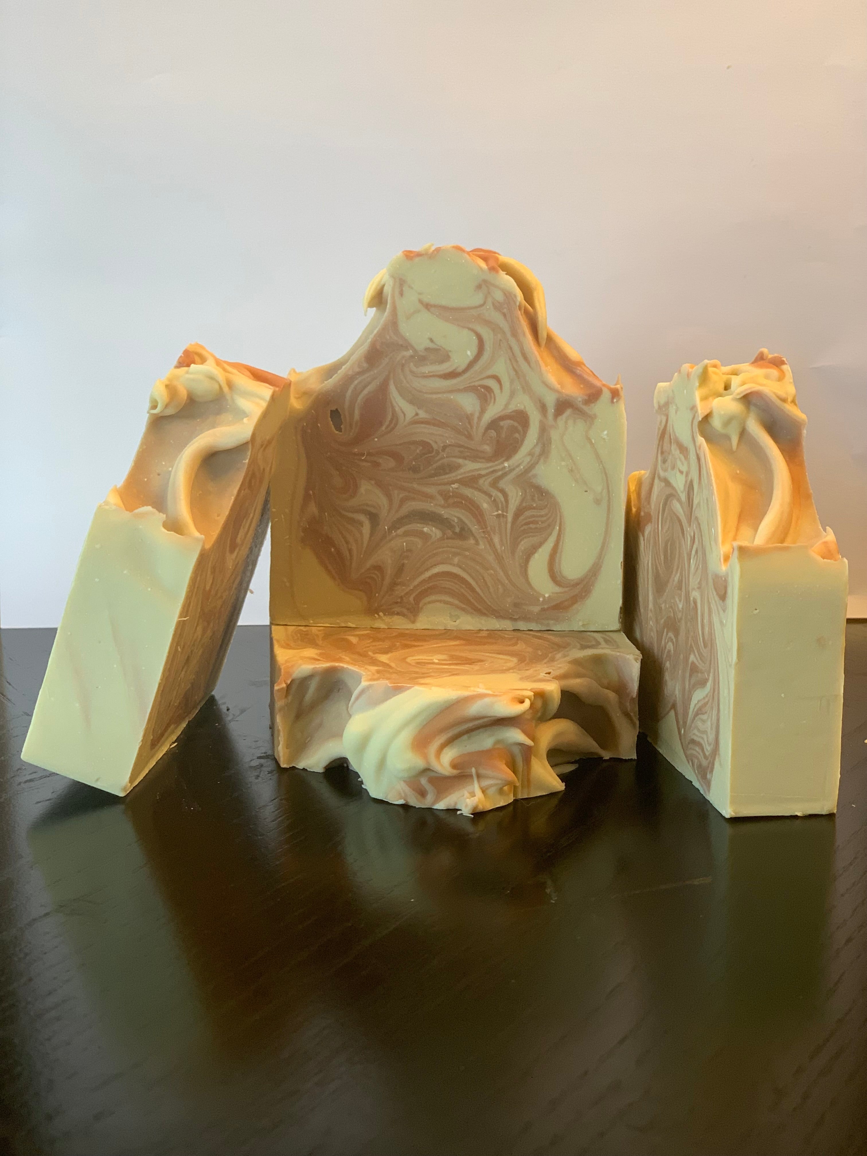 Tobacco Caramel Hemp Body Soap